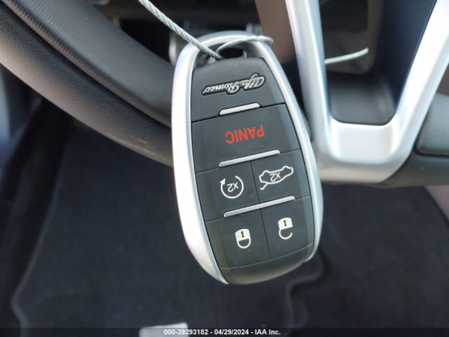 ZARFANBN7K7601046 Alfa Romeo Giulia Ti Sport Awd