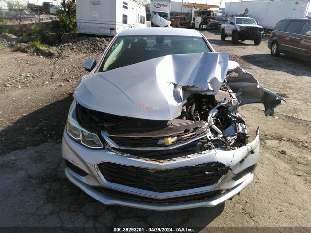 Chevrolet Cruze Ls Auto 2017 1G1BC5SM5H7218816 Image 6