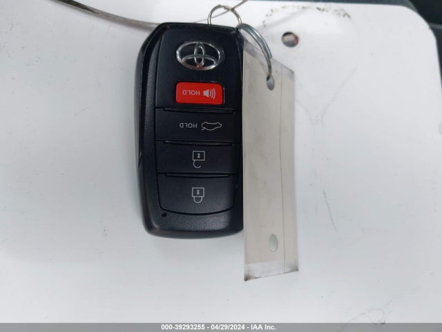 Toyota COROLLA SE 2023 5YFS4MCE5PP164906 Image 11