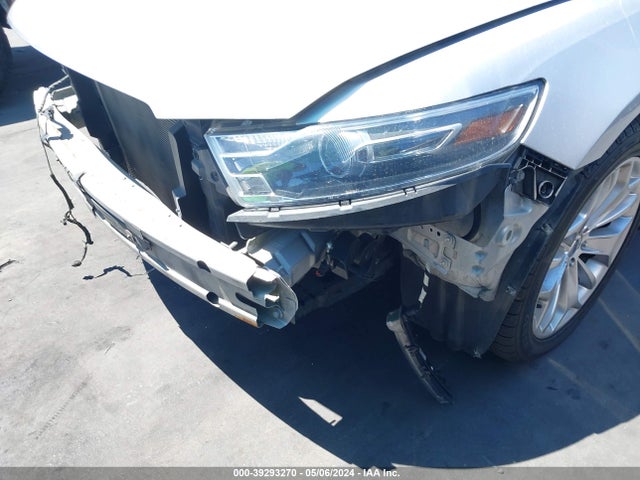 Ford Taurus Limited 2016 1FAHP2F89GG129479 Image 13