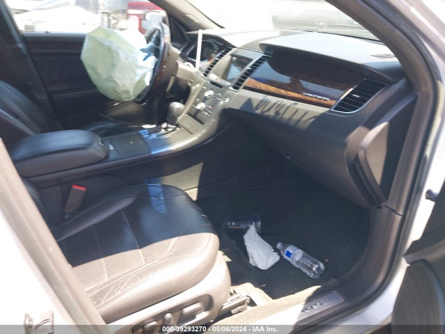 Ford Taurus Limited 2016 1FAHP2F89GG129479 Image 5