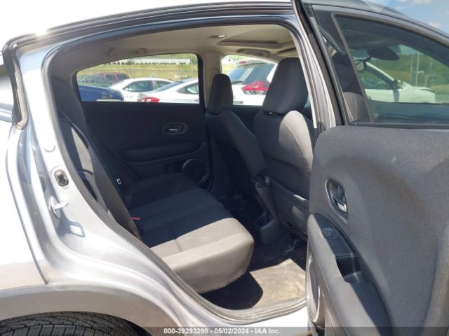 3CZRU6H58NM751652 Honda Hr-v Awd Ex