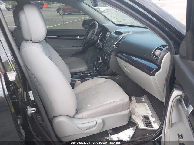 KIA SORENTO LX 2014 5XYKTDA62EG462975 Image 5