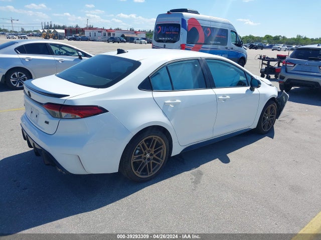 Toyota Corolla Nightshade Edition 2024 5YFB4MCE1RP180524 Image 4