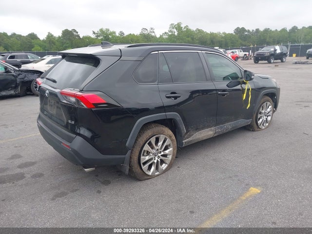Toyota Rav4 Xle Premium 2021 2T3C1RFVXMC107478 Image 4
