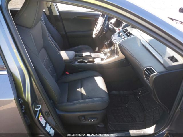 JTJDARDZ4L2219402 Lexus NX 300