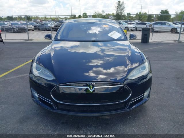 5YJSA1H12EFP30459 Tesla Model S P85
