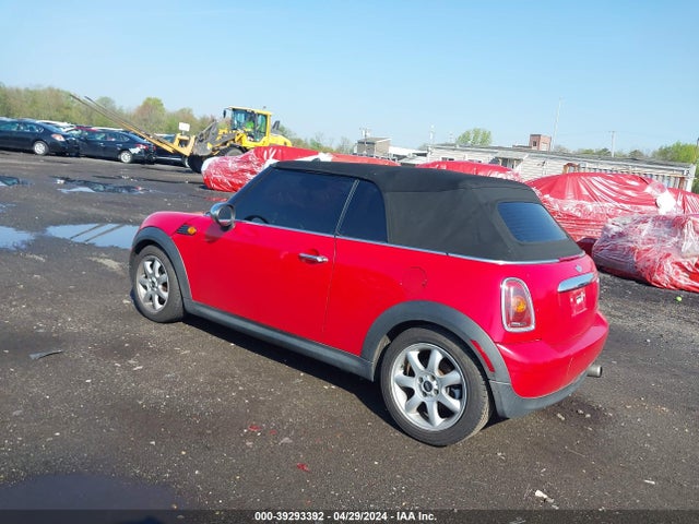 2010 MINI COOPER WMWMR3C55ATU97964 Photo 2