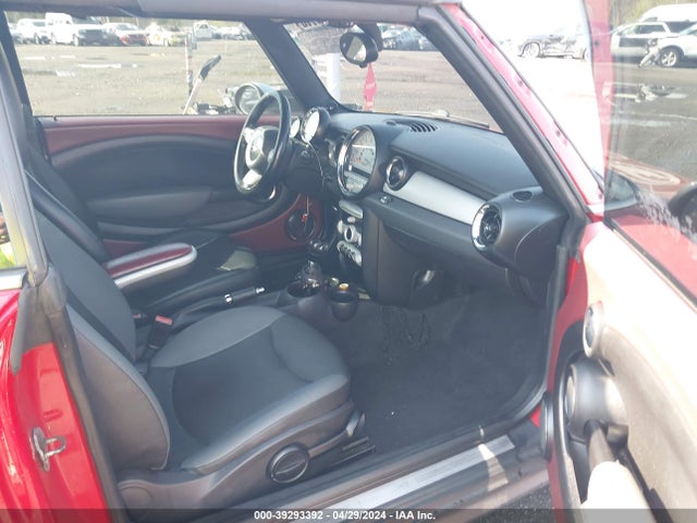 2010 MINI COOPER WMWMR3C55ATU97964 Photo 4