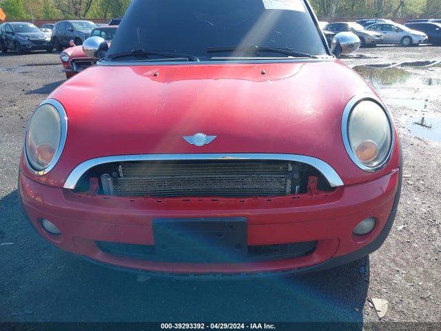 2010 MINI COOPER WMWMR3C55ATU97964 Photo 5