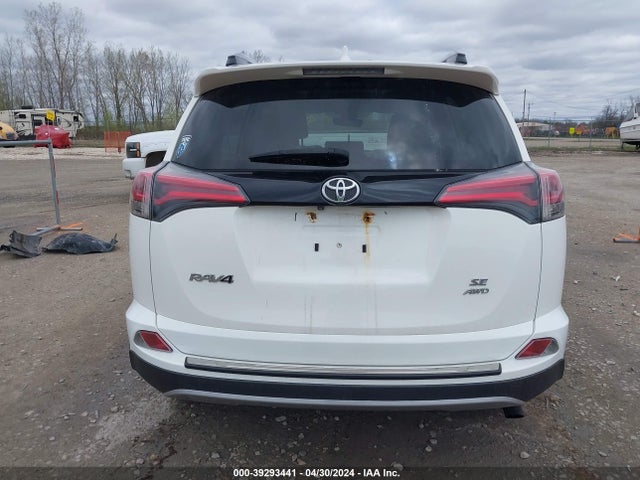 Toyota RAV4 SE 2018 JTMJFREV4JD243848 Image 17
