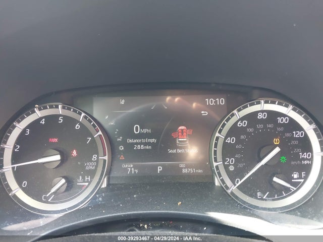 Toyota Highlander Xle 2022 5TDHZRBH5NS181116 Image 7