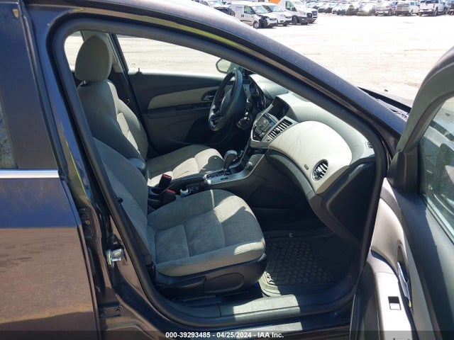 Chevrolet Cruze 1lt Auto 2015 1G1PC5SB8F7110143 Image 5
