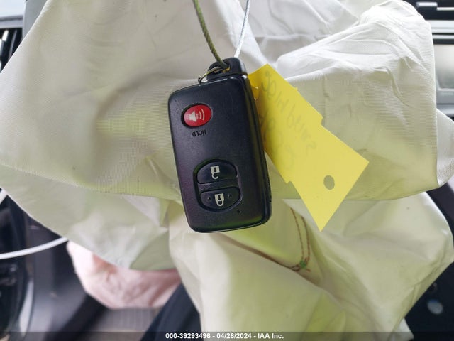 Toyota Prius Three 2014 JTDKN3DU3E1758327 Image 11