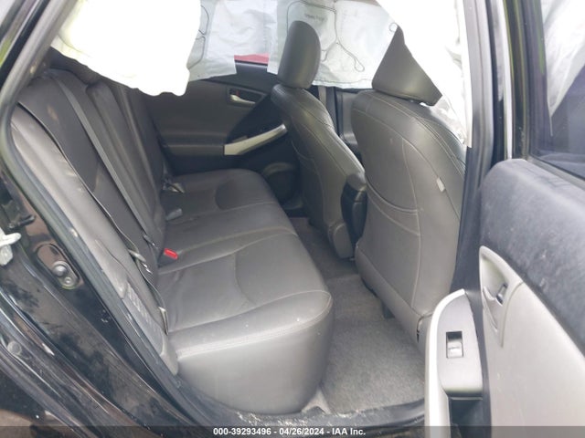 Toyota Prius Three 2014 JTDKN3DU3E1758327 Image 8