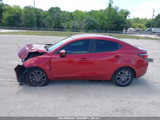 Toyota YARIS LE 2019 3MYDLBYV5KY507149 Image 14