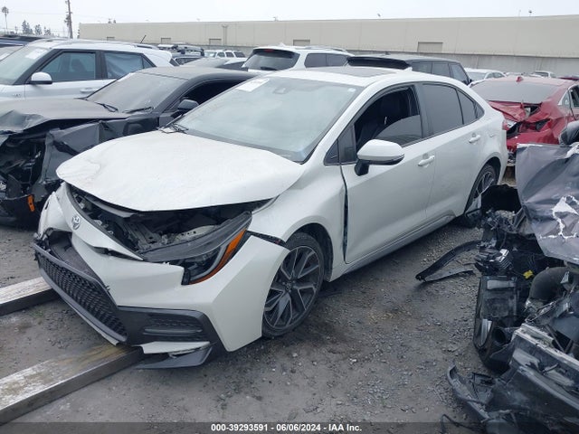 Toyota Corolla Xse 2020 JTDT4RCE6LJ025612 Image 2