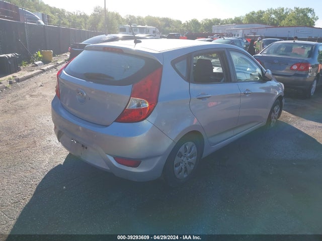 Hyundai ACCENT GS 2015 KMHCT5AE2FU225867 Image 4