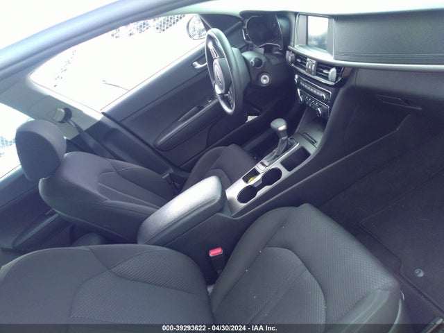 KIA Optima Lx 2018 5XXGT4L31JG180477 Image 5