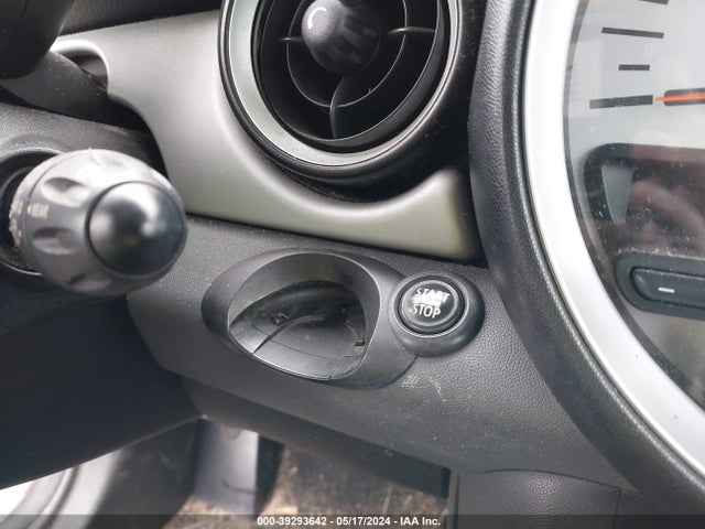 2012 MINI COOPER WMWSU3C54CT258303 Photo 10