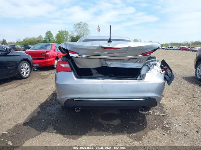 1C3BCBFG6EN137992 Chrysler 200 Limited