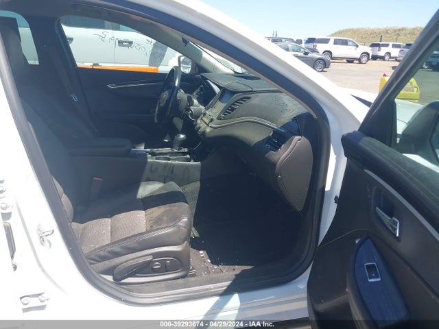 Chevrolet IMPALA 1LT 2017 2G1105S31H9159810 Image 5