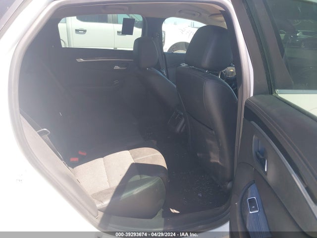 Chevrolet IMPALA 1LT 2017 2G1105S31H9159810 Image 8
