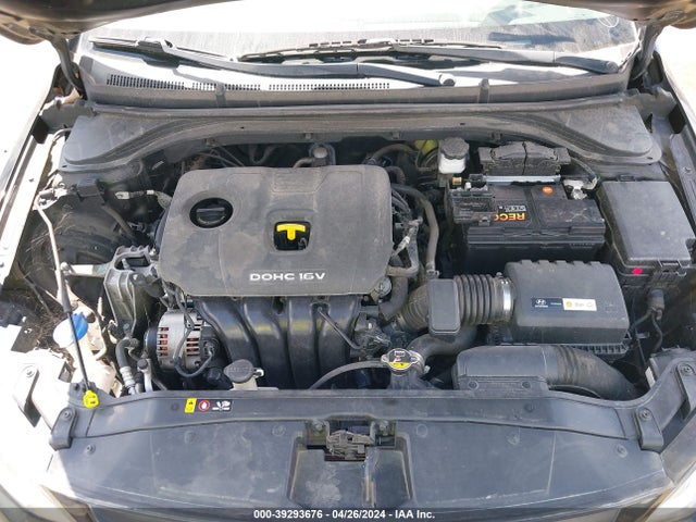 Hyundai ELANTRA SE 2017 5NPD74LF4HH092703 Image 10