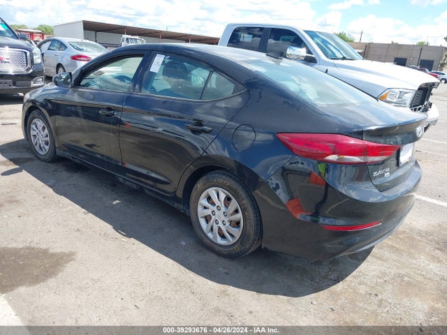 Hyundai ELANTRA SE 2017 5NPD74LF4HH092703 Image 3