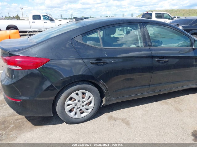 Hyundai ELANTRA SE 2017 5NPD74LF4HH092703 Image 6