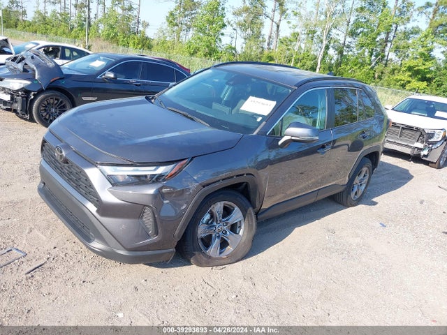 Toyota Rav4 Xle 2022 2T3W1RFVXNW192352 Image 2