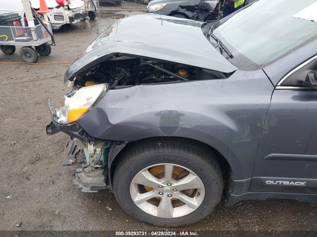Subaru Outback 3.6r Limited 2014 4S4BRDLC3E2205413 Image 13