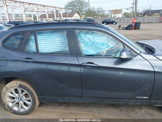 BMW X1 Xdrive28i 2014 WBAVL1C51EVY20332 Image 14