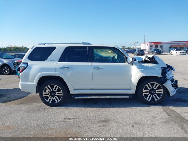 Toyota 4runner Limited 2020 JTEZU5JR1L5224547 Image 13