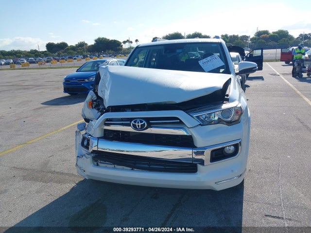 Toyota 4runner Limited 2020 JTEZU5JR1L5224547 Image 6