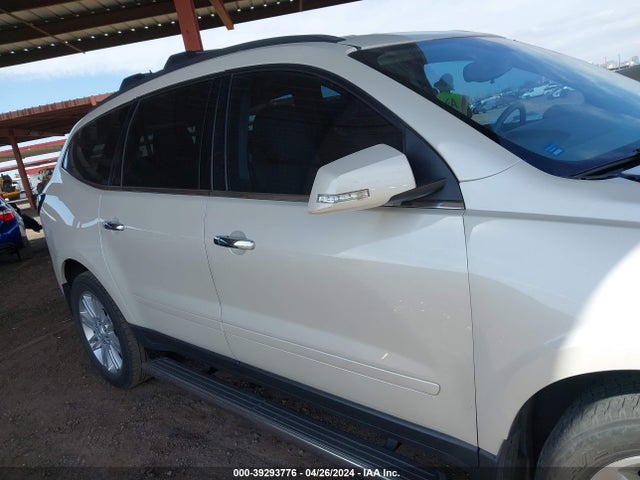 Chevrolet Traverse 1lt 2014 1GNKRGKD1EJ157701 Image 13