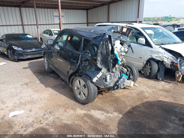 KIA Soul 2016 KNDJN2A28G7395404 Image 3