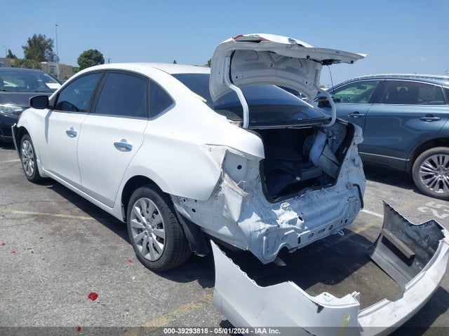 Nissan SENTRA S 2018 3N1AB7AP2JY332955 Image 3