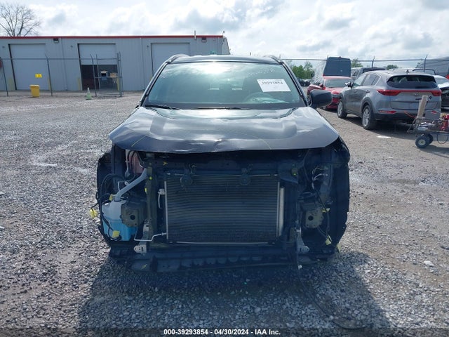 Toyota RAV4 LE 2019 2T3H1RFV3KW054124 Image 12