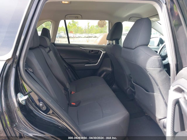 Toyota RAV4 LE 2019 2T3H1RFV3KW054124 Image 8