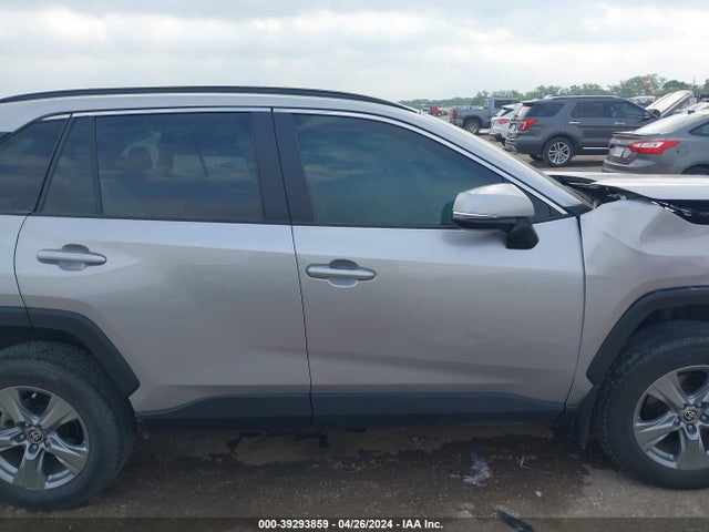 Toyota Rav4 Xle 2022 2T3W1RFV6NC196190 Image 13