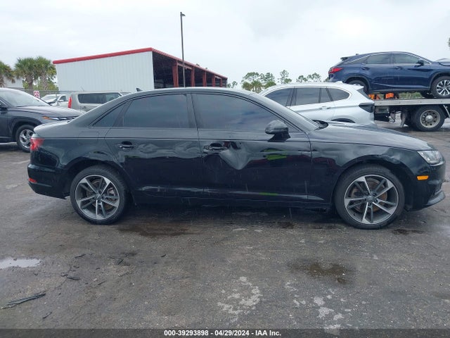 WAUGMAF42KN020921 Audi A4 40 Premium/40 Titanium Premium