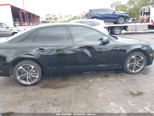 WAUGMAF42KN020921 Audi A4 40 Premium/40 Titanium Premium