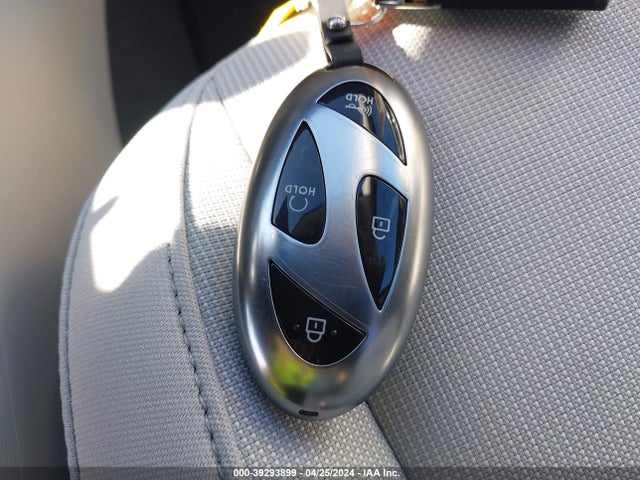 Hyundai Kona Sel 2024 KM8HCCAB0RU059031 Image 11