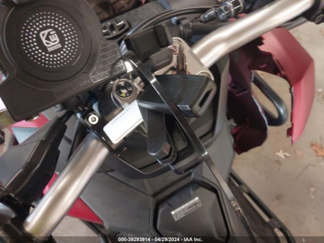 2024 HONDA ADV160 MLHKF5453R5001070 Photo 10