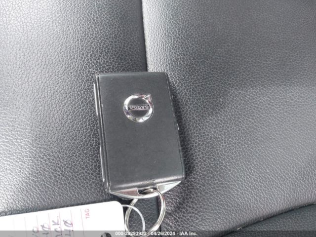 YV4162UK1M2486397 Volvo Xc40 T5 Momentum