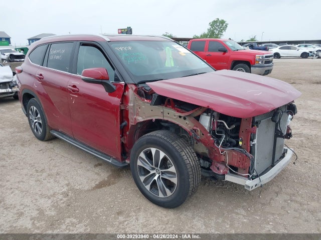 Toyota Highlander Xle 2023 5TDKDRAH9PS000043 главное изображение