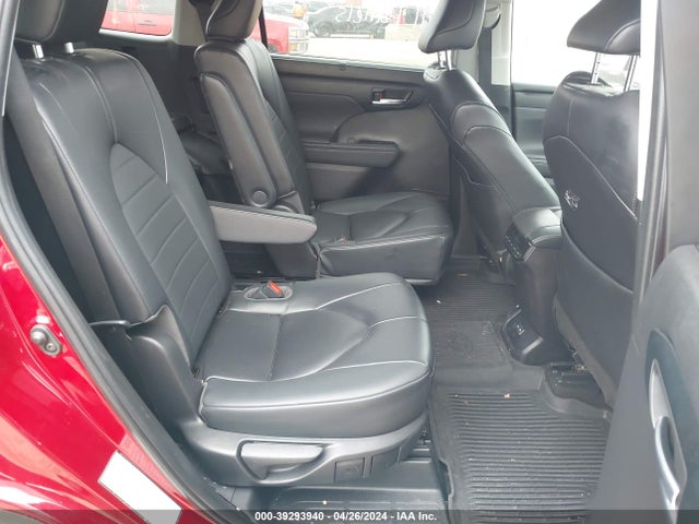 Toyota Highlander Xle 2023 5TDKDRAH9PS000043 Image 8