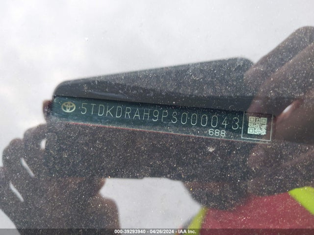 Toyota Highlander Xle 2023 5TDKDRAH9PS000043 Image 9