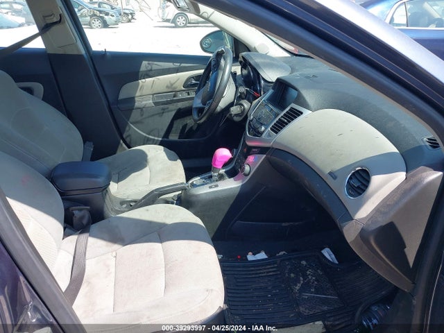 Chevrolet Cruze 1lt Auto 2014 1G1PC5SB8E7136756 Image 5